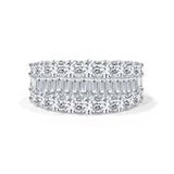 18ct White Gold Round & Baguette Diamond Ring